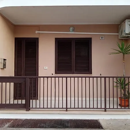 Appartamento Mare Blu Del Salento Sannicola Exterior photo